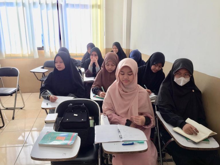 Pesantren Persis 27 Situaksan Bandung Menyelenggarakan Matrikulasi Bagi Santri Baru