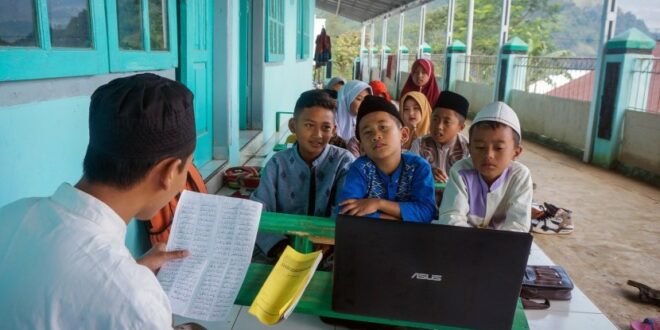 What the Meaning of “Loss of Adab”?