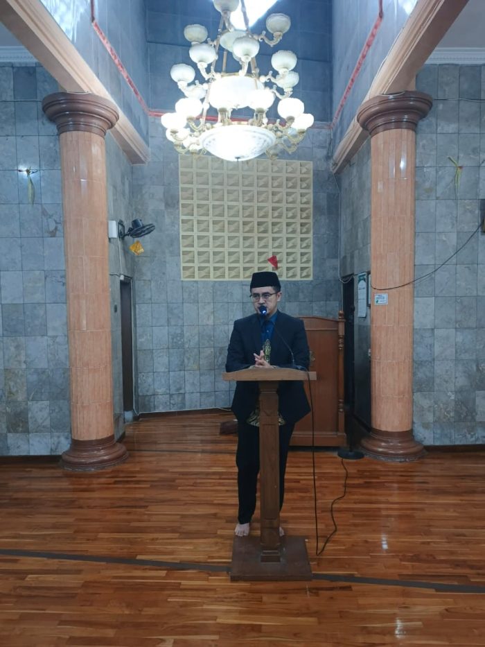 JANGAN LIHAT DOSANYA, MELAINKAN KEPADA SIAPA DIA BERDOSA?!