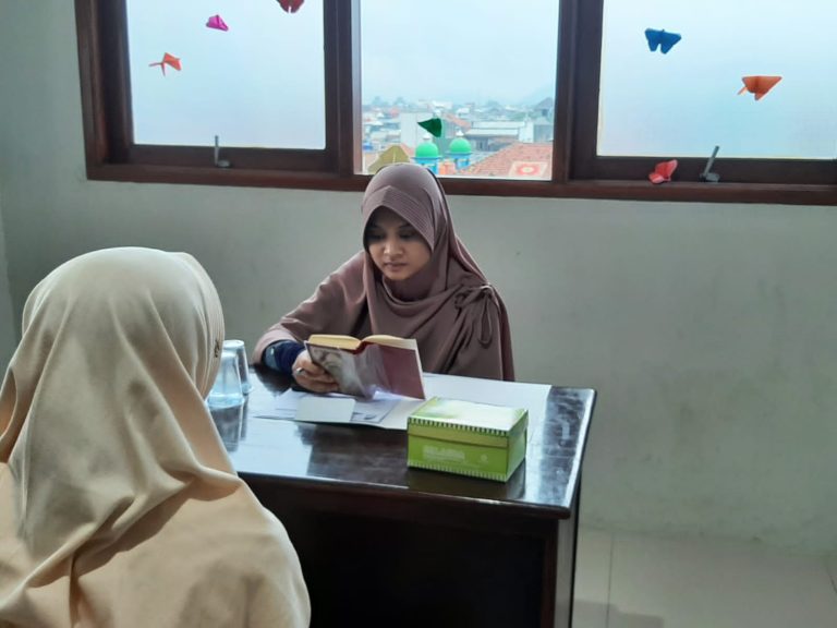 Calon Santri Baru Mengikuti Seleksi Masuk Pesantren Persis 27 Situaksan